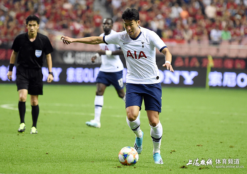 九游体育-包含皇家马德里训练开放日，赛后战术微调引欢呼，社区盾在即，轮换策略成焦点的词条